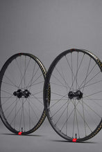 Load image into Gallery viewer, Reserve 30|HD x Industry9 1/1 Wheelset