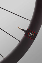 Load image into Gallery viewer, Reserve 35|35 x DT 350 Road Wheelset