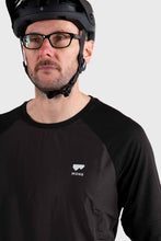 Load image into Gallery viewer, Mons Royale Tarn LS Wind Jersey - Black