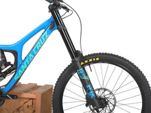 Load image into Gallery viewer, Santa Cruz Bicycles V10 CC 27.5&#39;&#39; S kit - Medium - Gloss Blue/Mint - Ex-Team
