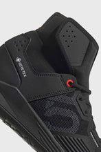 Load image into Gallery viewer, Five Ten Trailcross GTX - Core Black / Grey